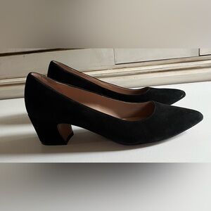Linea Paolo Pump Shoes Black Suede Leather w/Block
Heels &  Pointed Toe 9.5